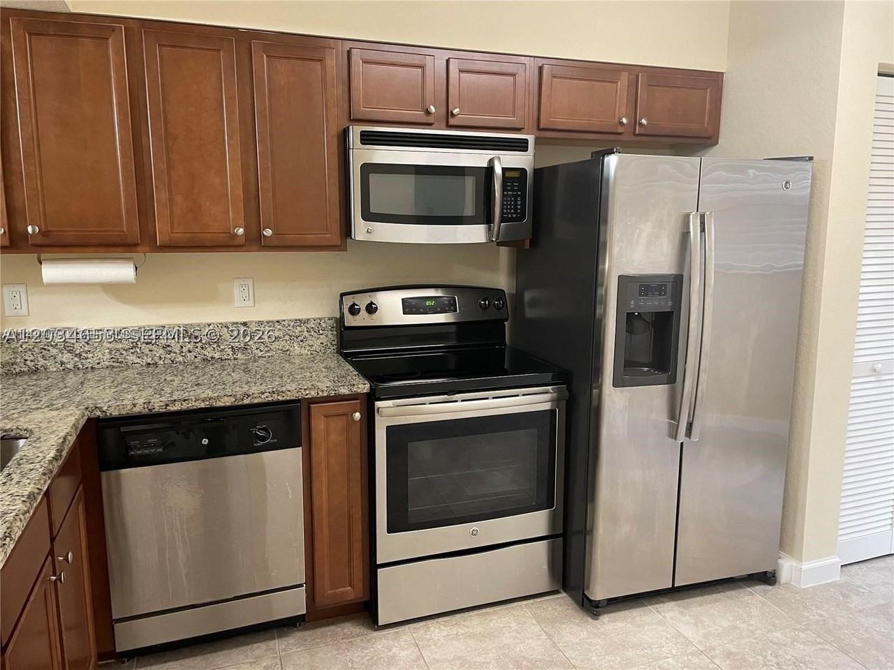 22311 Sw 88th Pl #203-4 - Photo 5 of 17