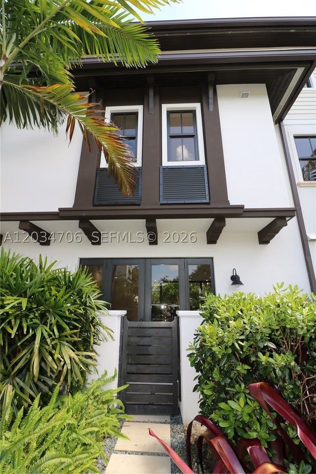 7504 Sw 100th St - Photo 5 of 25