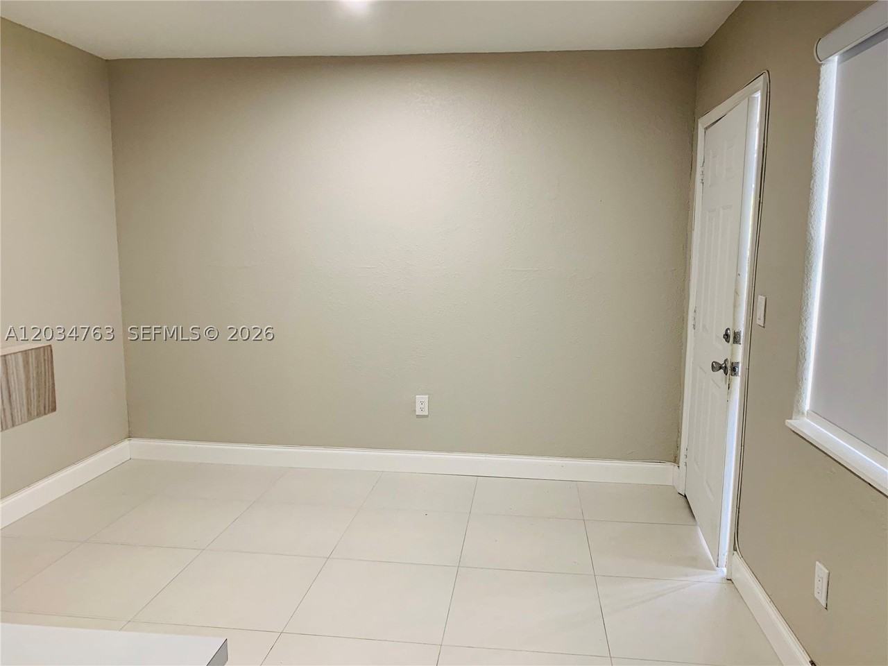 1265 Sw 6th St #13 - Photo 3 of 6