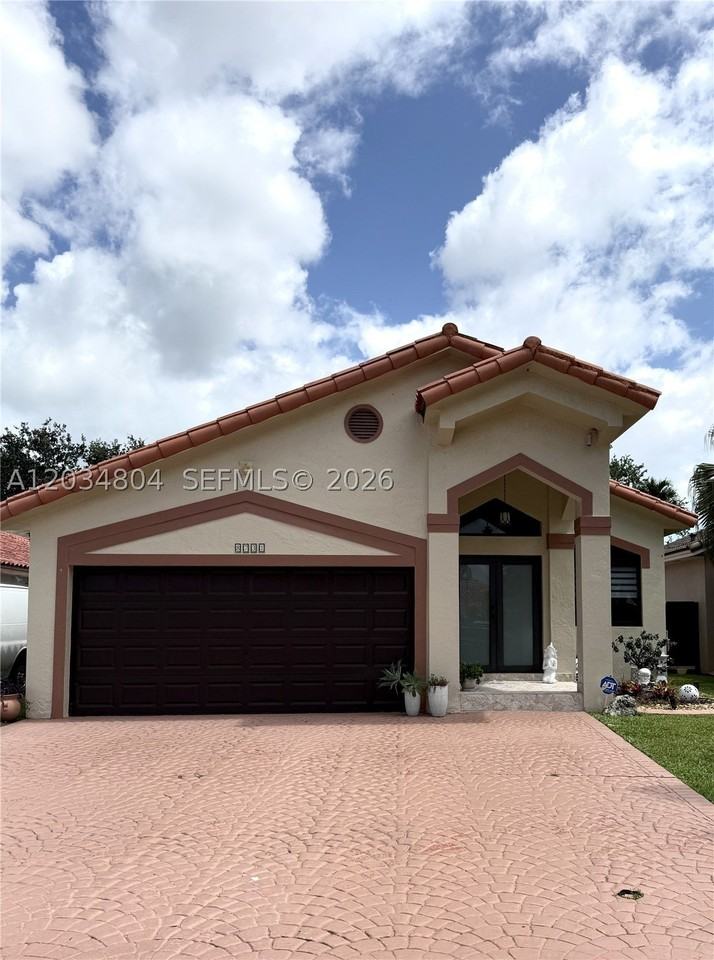 8731 Nw 153rd Ter
