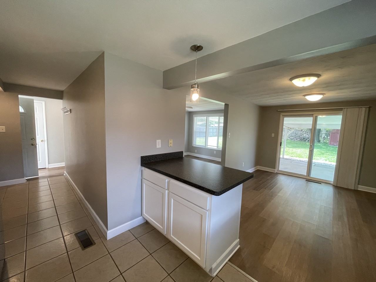 1377 S Maple Ave #1 - Photo 6 of 21