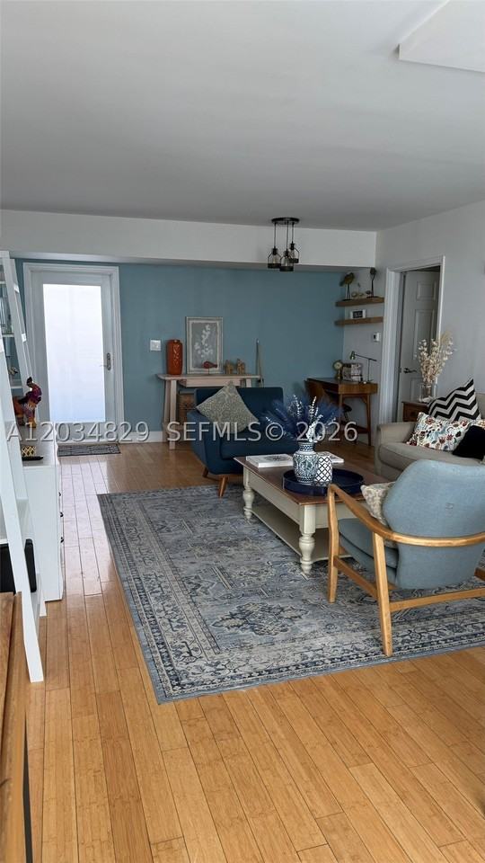 7800 Collins Ave #508 - Photo 6 of 23