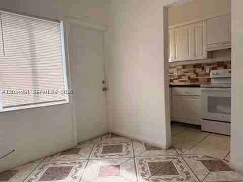8447 Nw 4th Ave #8447 - Photo 7 of 20