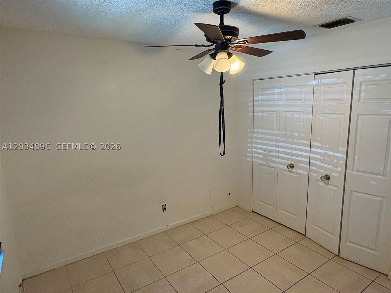 3819 Sw 69th Ave #14L - Photo 4 of 6