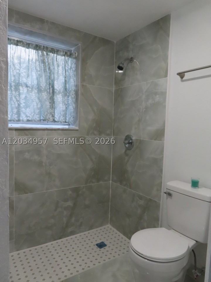 8571 Nw 11th St #REAR - Photo 4 of 12