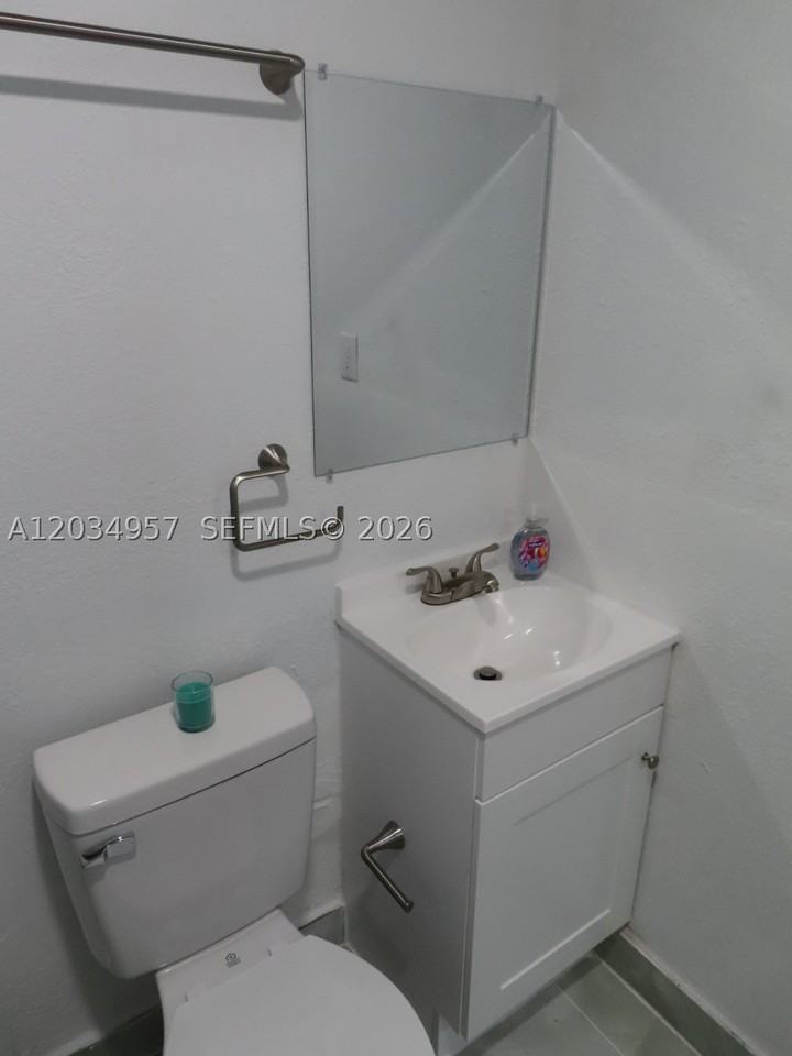 8571 Nw 11th St #REAR - Photo 6 of 12