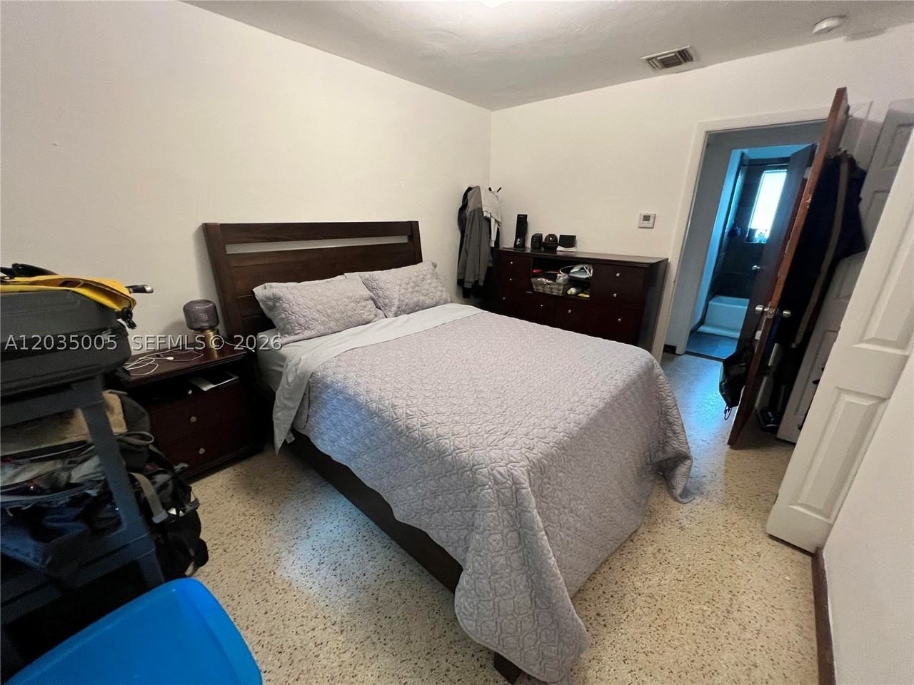 8845 Ne 8th Ct #2 - Photo 6 of 9