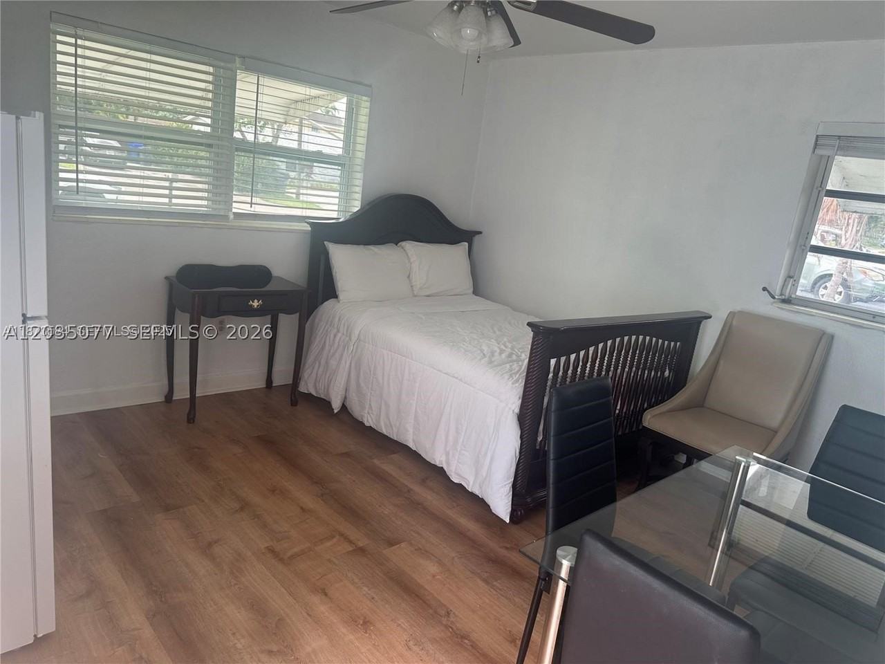 6501 Scott St #A - Photo 3 of 21
