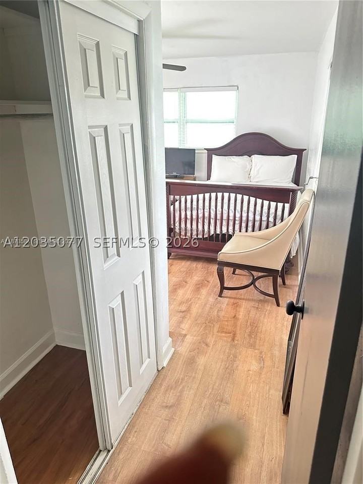 6501 Scott St #A - Photo 6 of 21