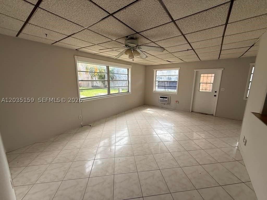 2917 Plunkett St #15C - Photo 4 of 7