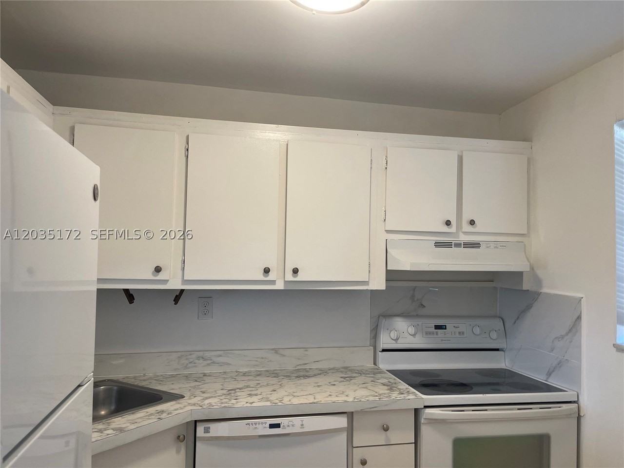17255 Sw 95th Ave #132 - Photo 3 of 8