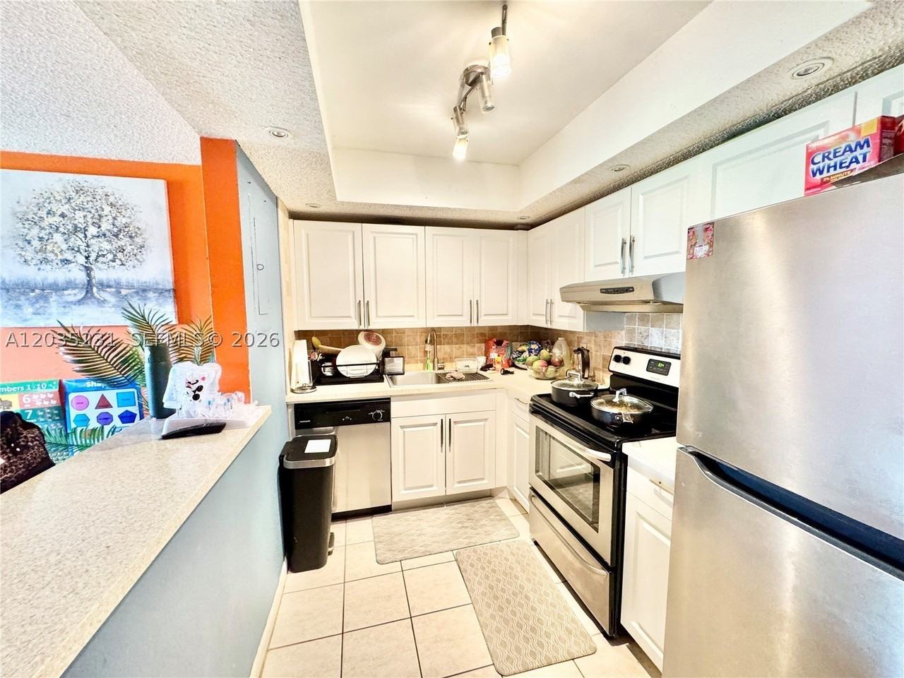 5570 Nw 44th St #408A - Photo 4 of 11