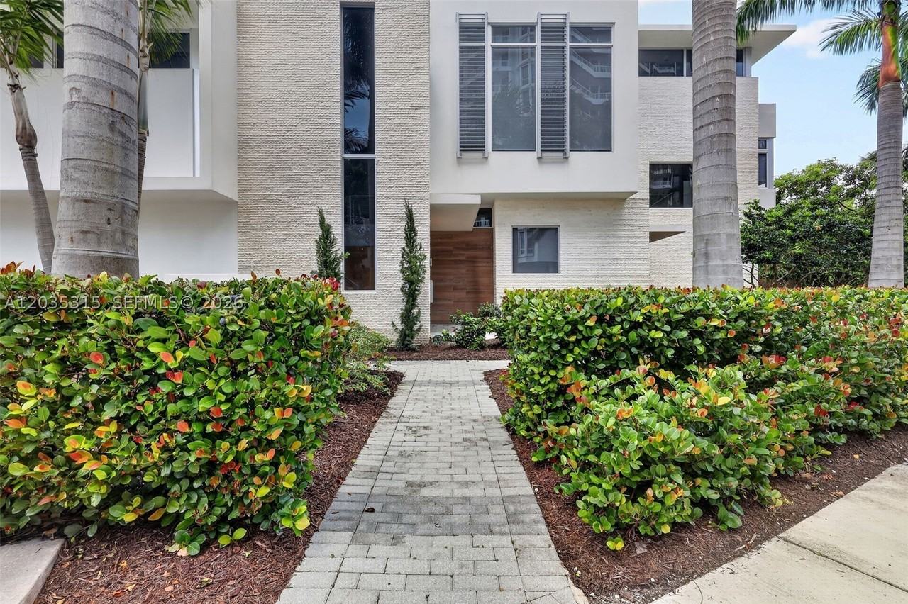 3750 Yacht Club Dr #TH5 - Photo 4 of 50