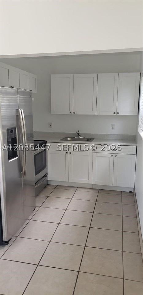 320 Fanshaw H #320 - Photo 6 of 21