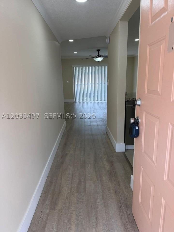 8443 Royal Palm Blvd #8443
