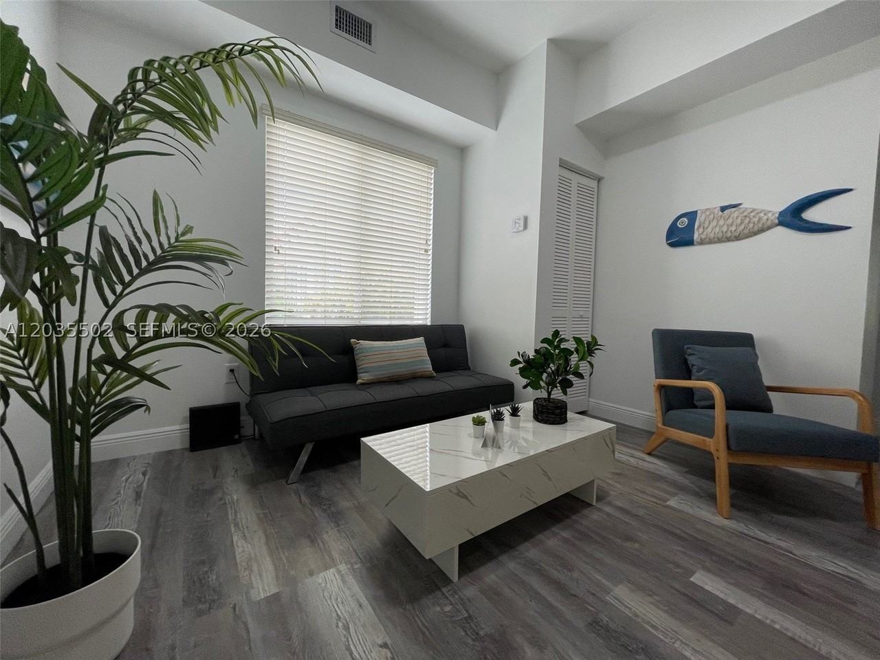 29 Oviedo Ave #1 - Photo 2 of 12