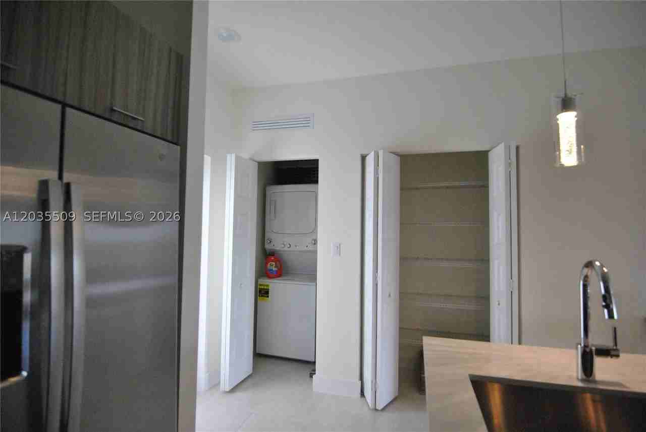 8301 Nw 41st St #302 - Photo 7 of 13