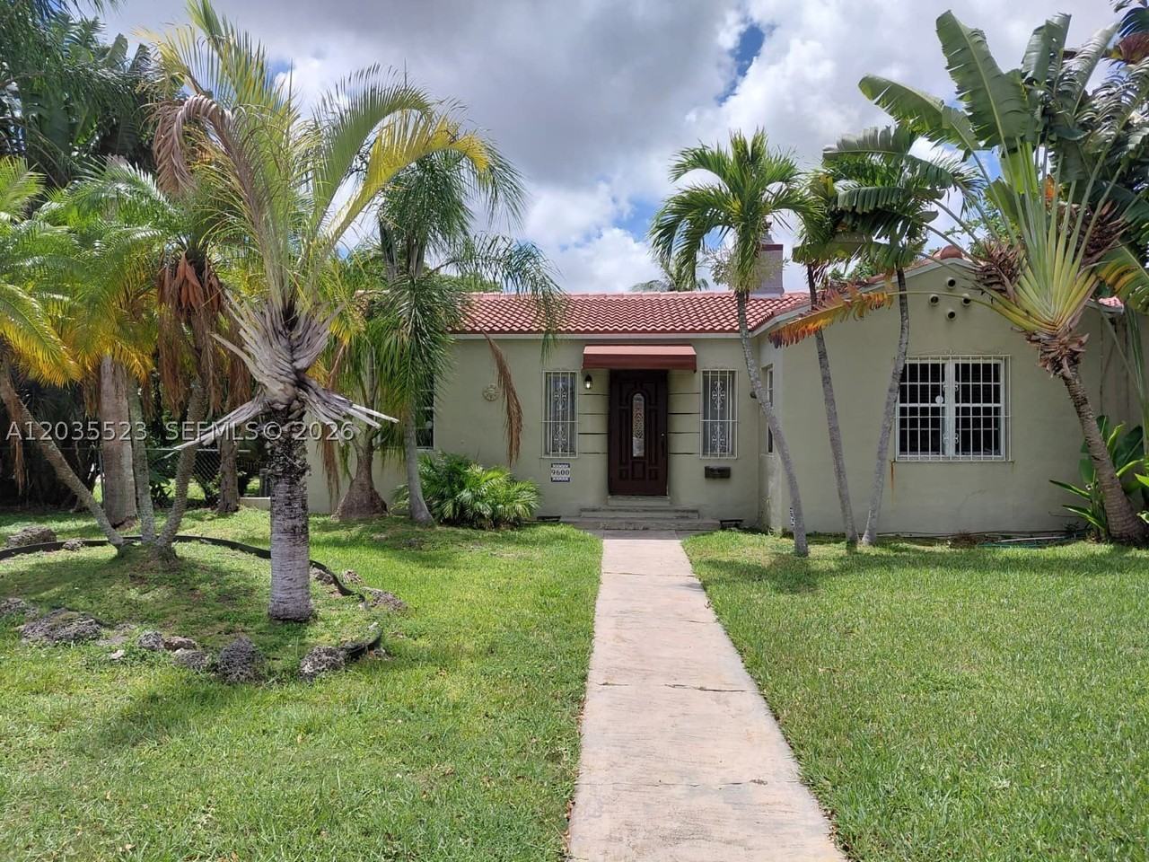 9600 N Miami Ave - Photo 3 of 36
