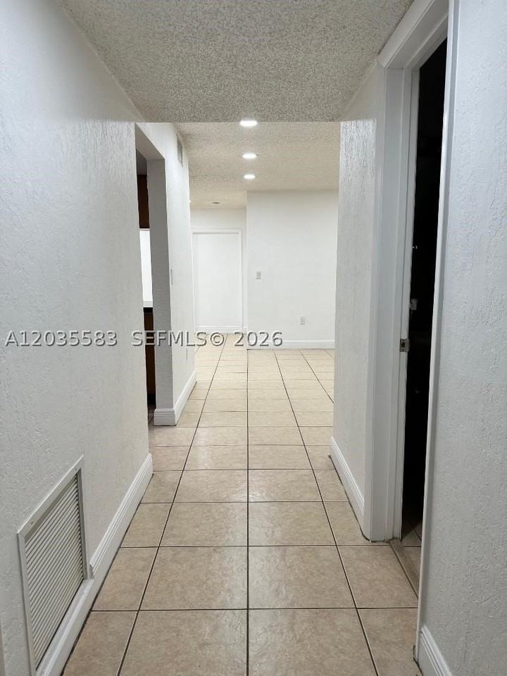 7205 W 3rd Ave - Photo 6 of 27