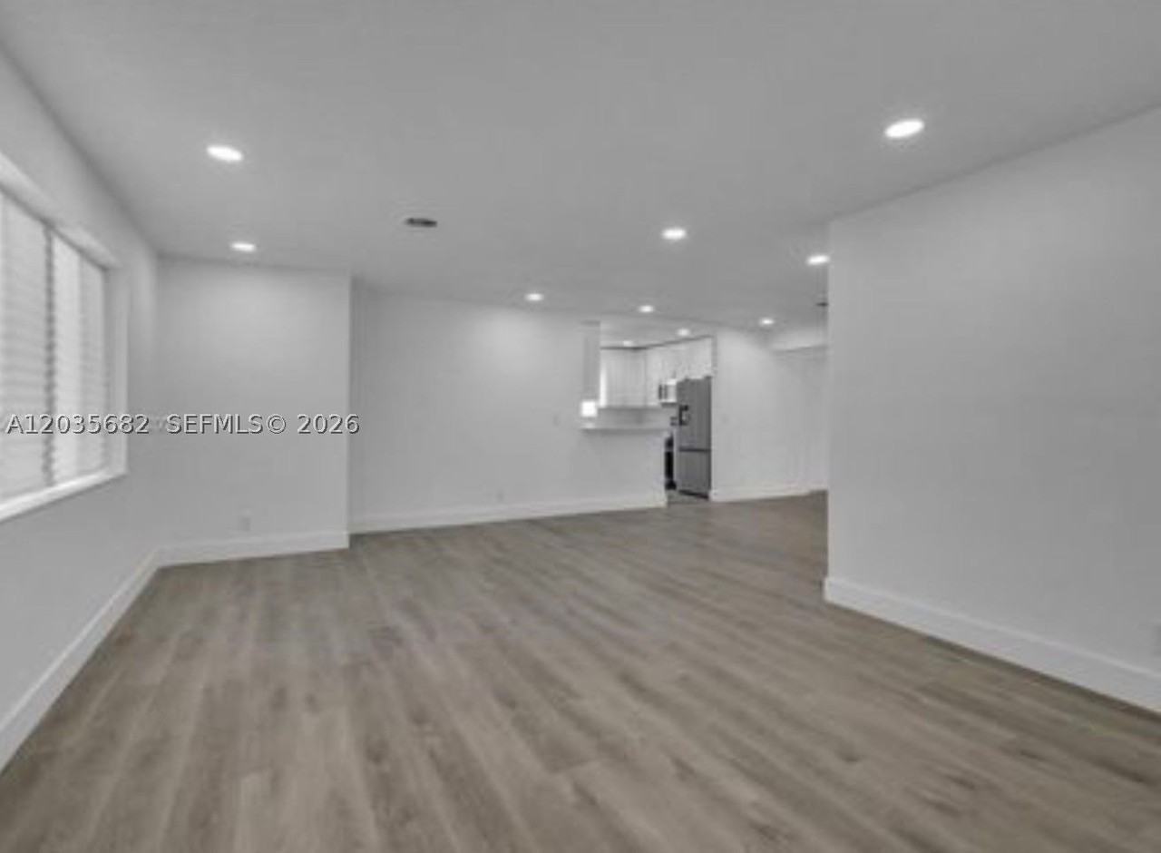 3811 Nw 6th Pl #0 - Photo 3 of 15