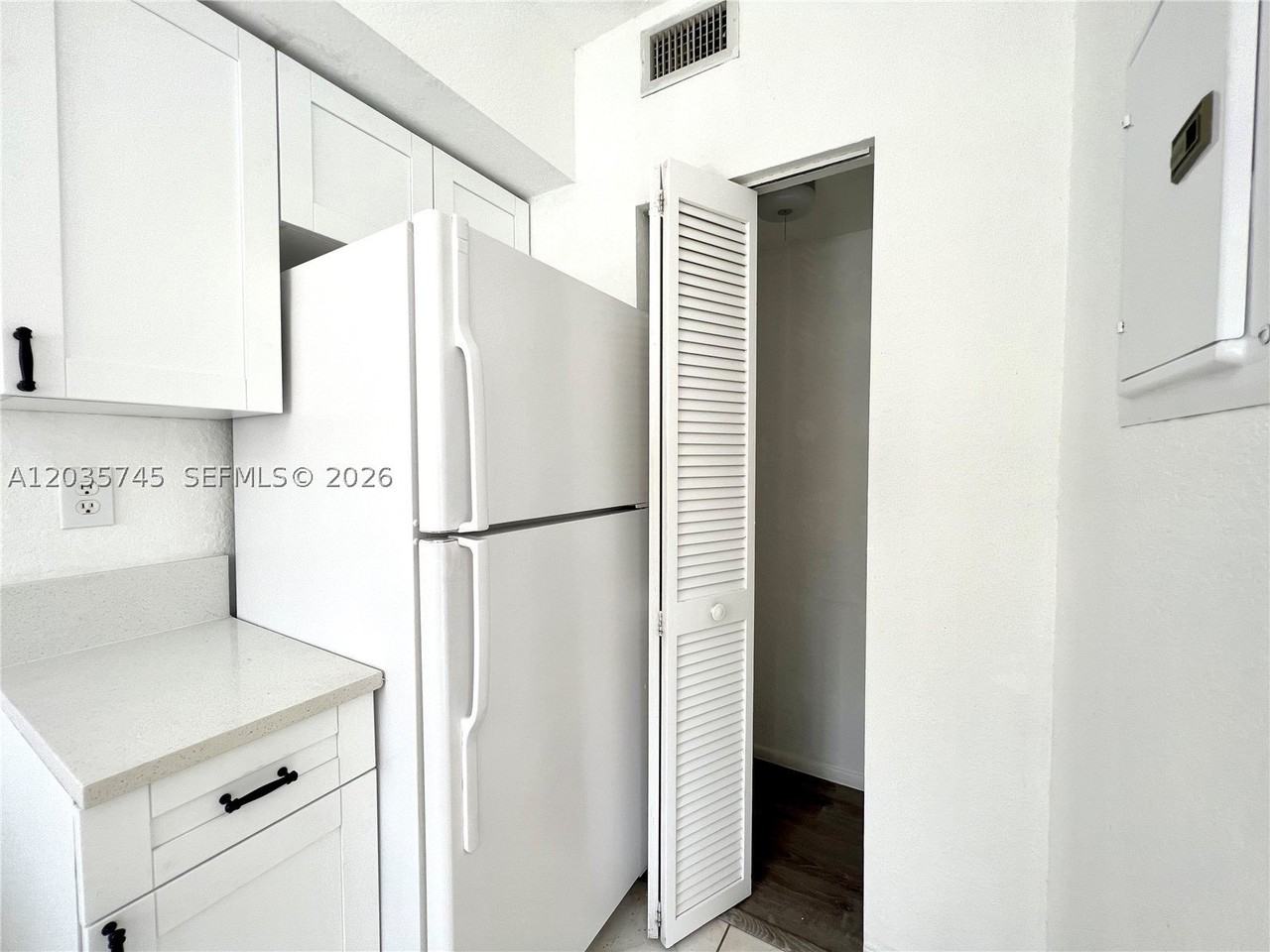 444 Nw 84th St #444 - Photo 5 of 30