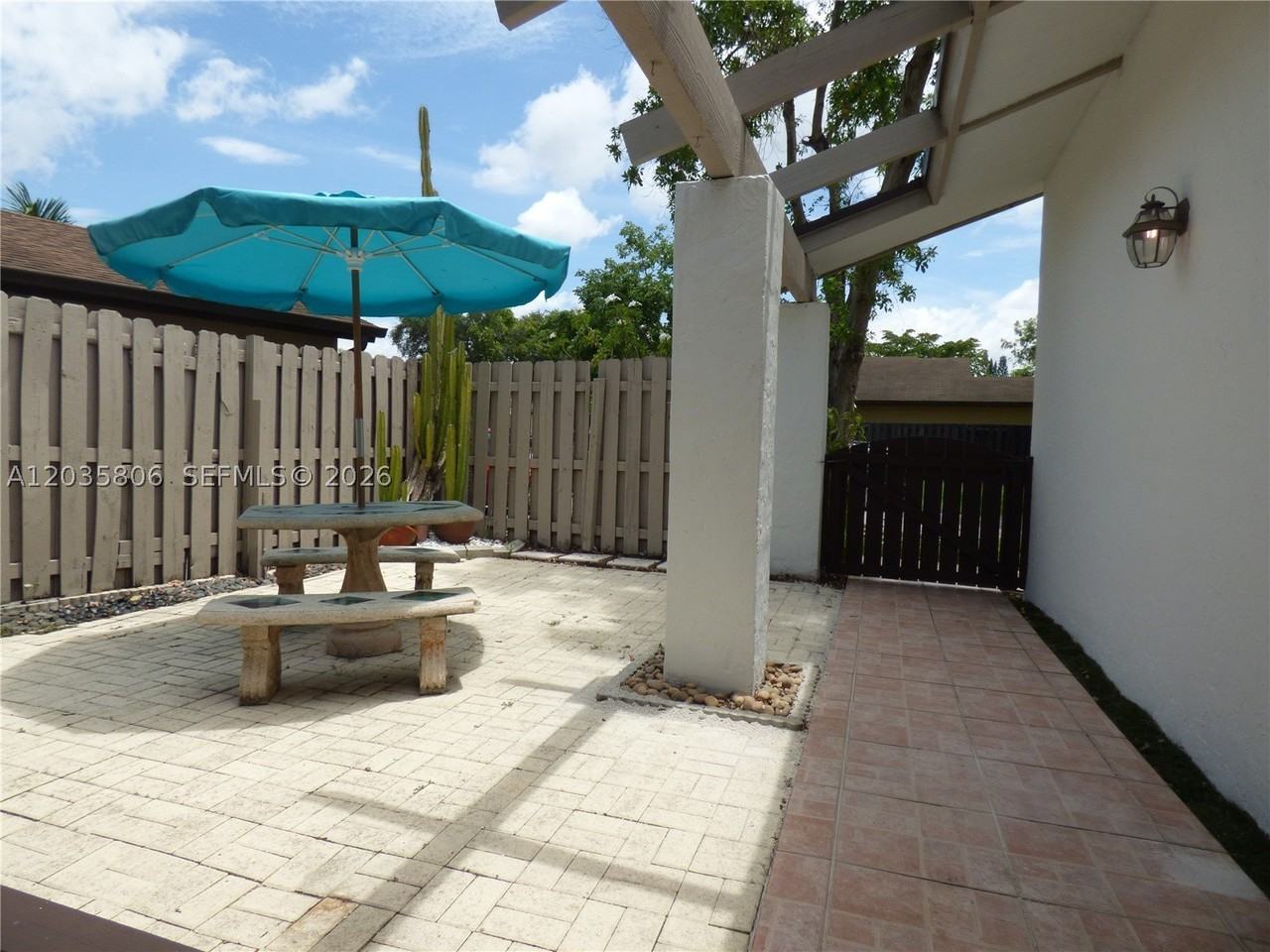 10857 Sw 132nd Circle Ct #0 - Photo 3 of 32