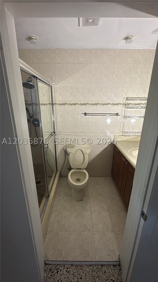 830 W 75th St #1 - Photo 6 of 6