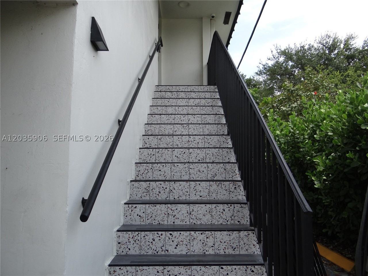 5980 Sw 40th Ave #C - Photo 7 of 47