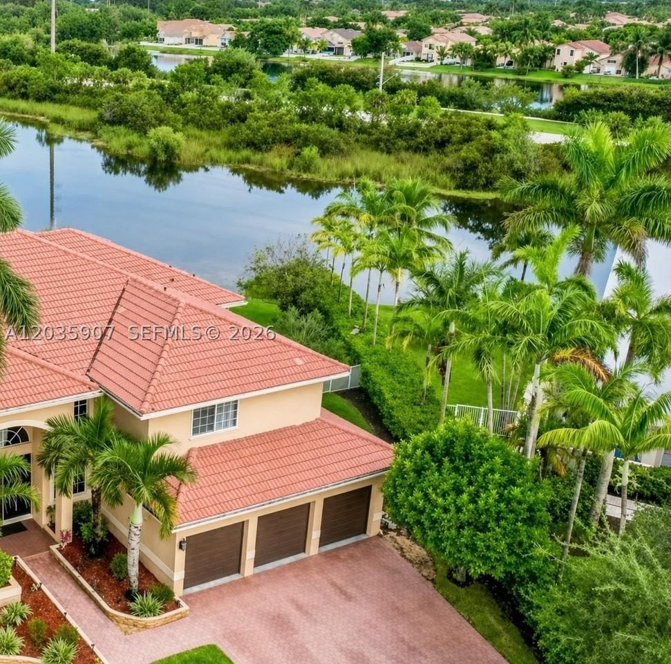 1333 Sw 175th Way - Photo 2 of 48