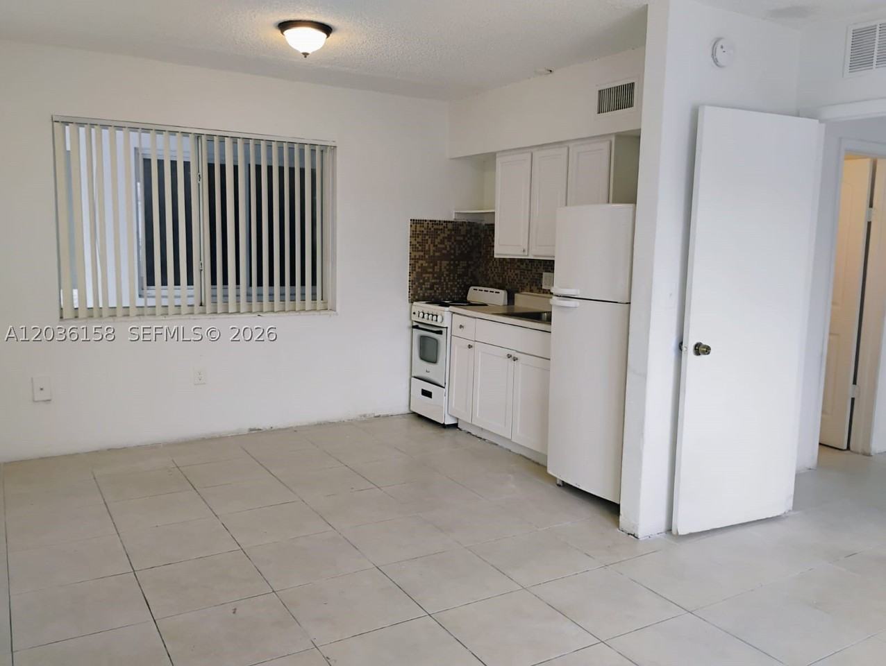 101 Nw 29th Ave #1 - Photo 6 of 11