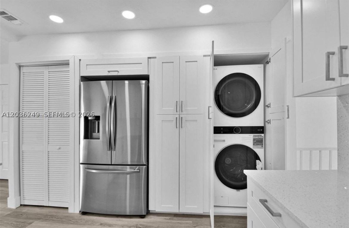 6391 Sw 39th St - Photo 5 of 12