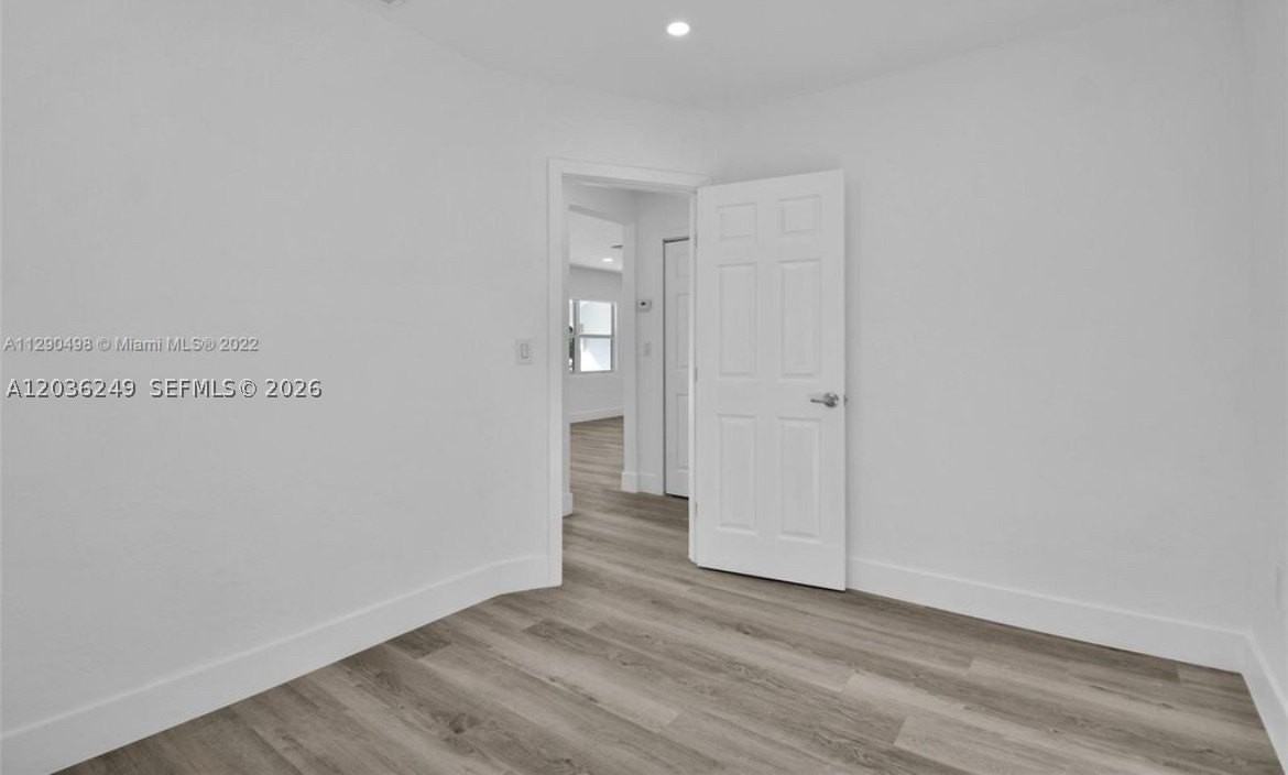 6391 Sw 39th St - Photo 6 of 12