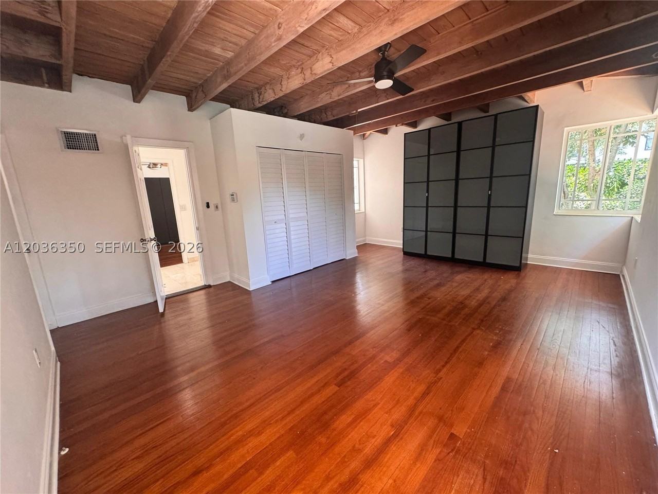 5930 Sw 80th St #5930 - Photo 6 of 12