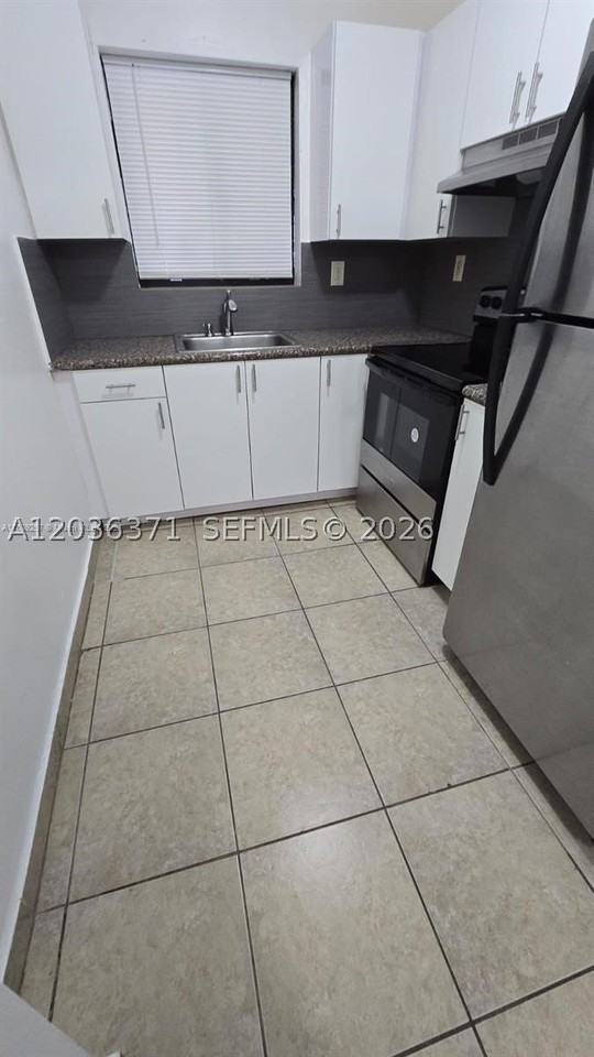 690 Ne 123rd St #207 - Photo 5 of 14