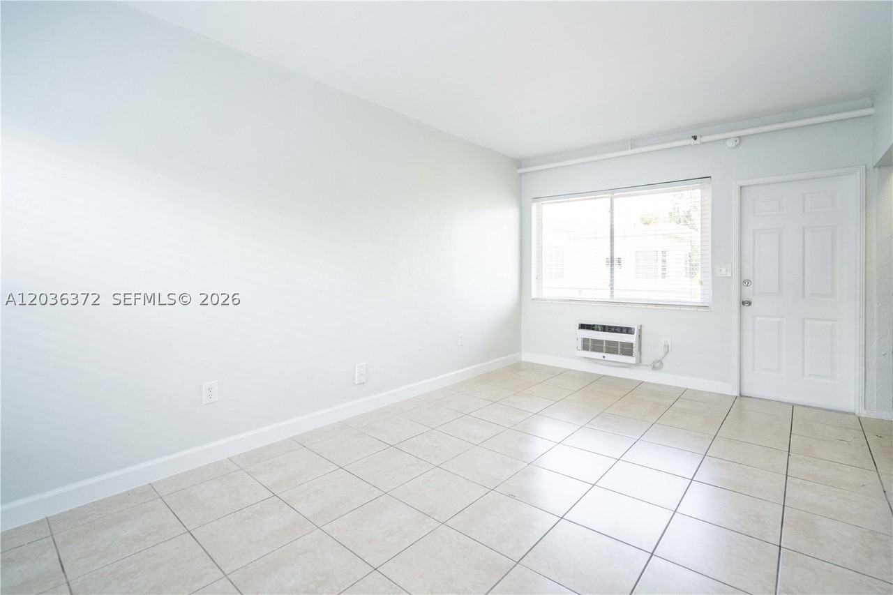 8315 Byron Ave #7A - Photo 5 of 13