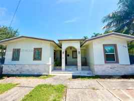 featured image of 1272 Ne 145th St