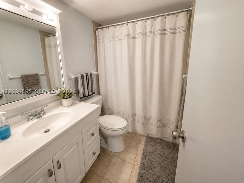 306 Circle Dr S #104 - Photo 7 of 15