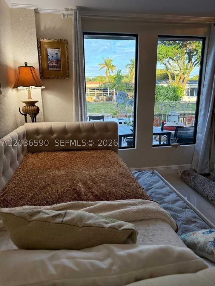 707 Sw 3rd Ave - Photo 7 of 22
