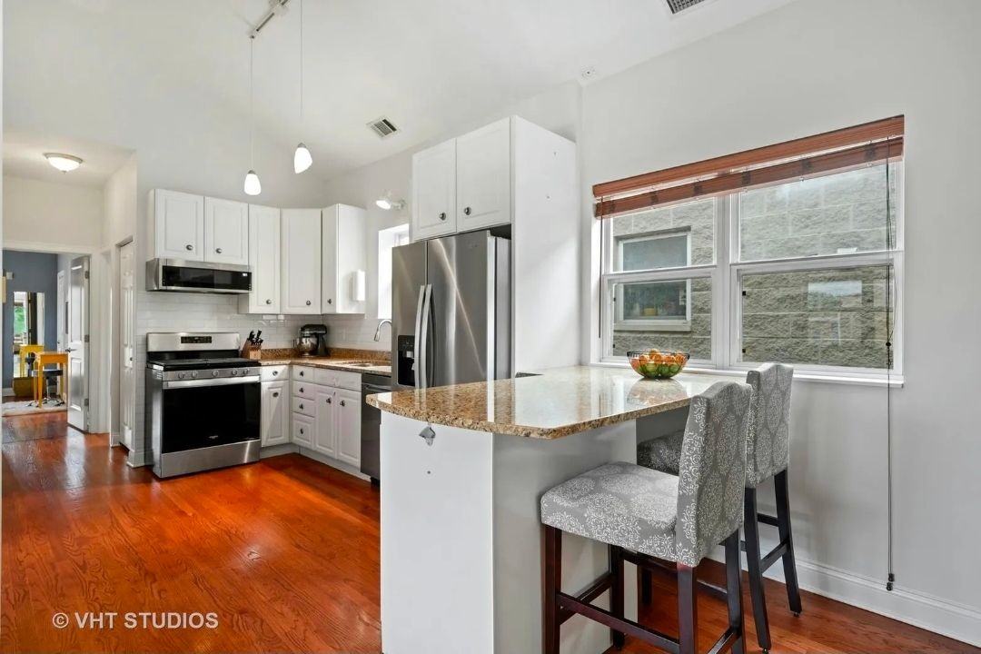 1822 W Ellen St - Photo 6 of 14