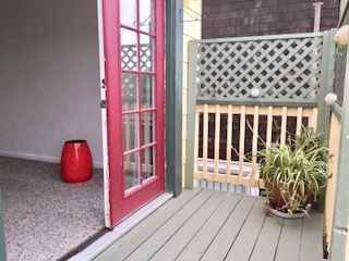 543 30th St ##C - Photo 2 of 14