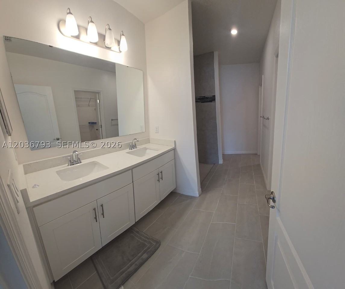 10500 Sw Vasari Way #1 - Photo 3 of 17