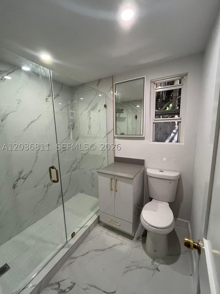 602 Sw 13th Ave #4
