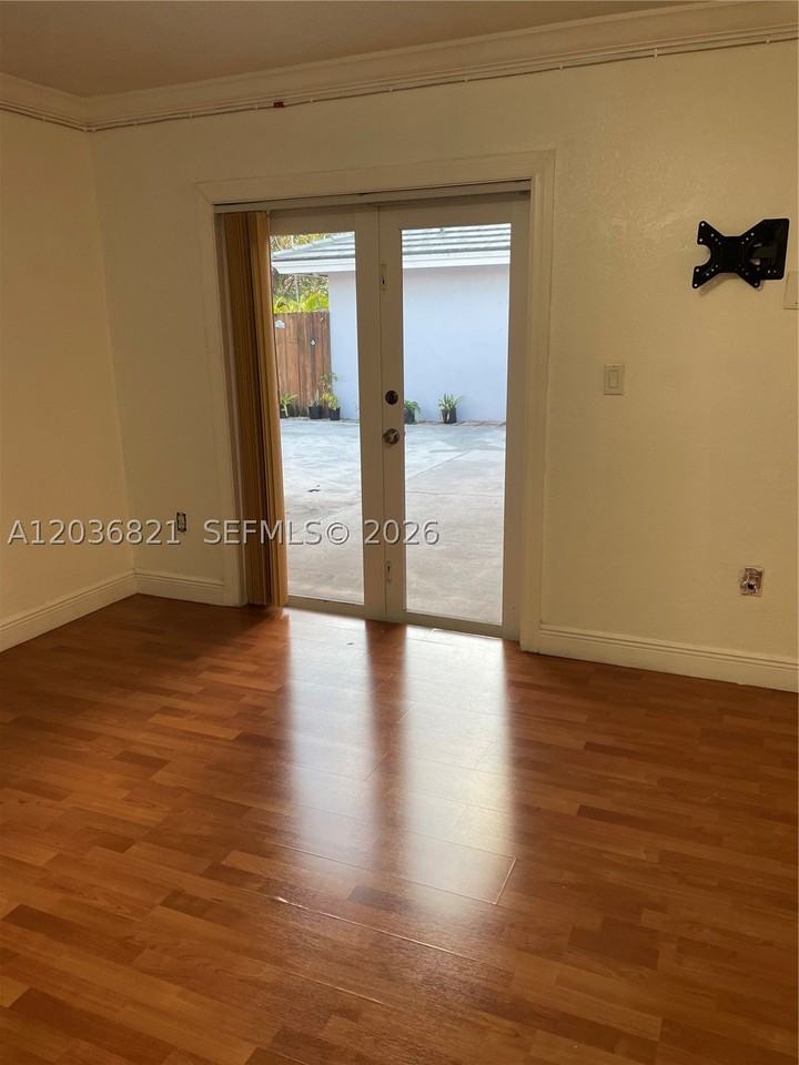14770 Sw 60th St - Photo 7 of 16