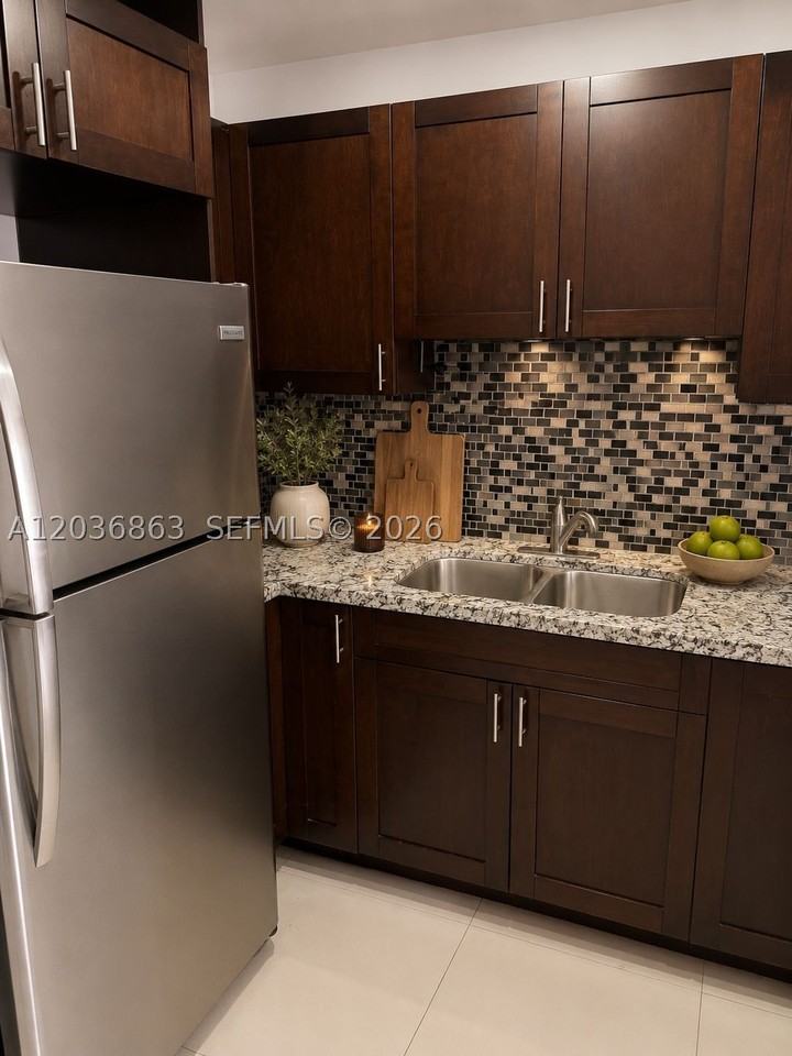 13335 Sw 57th Ter #8-3 - Photo 7 of 23