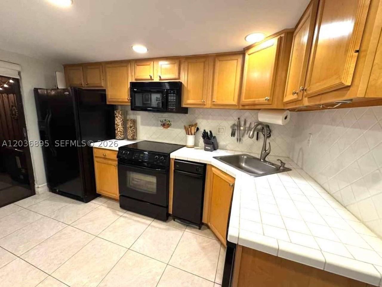 10044 Sw 77th Ct #0 - Photo 3 of 20