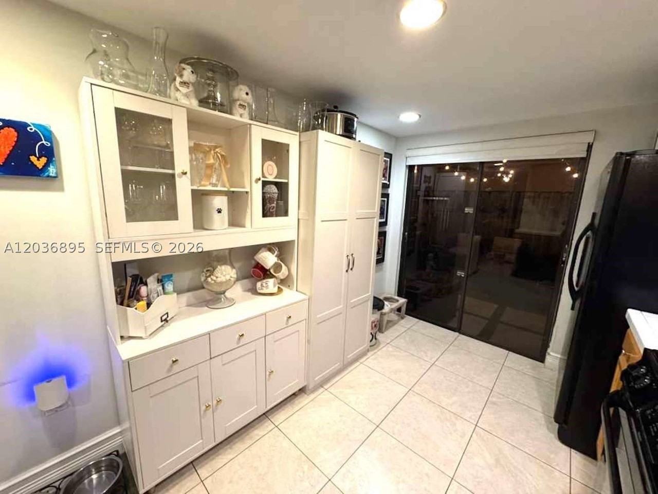 10044 Sw 77th Ct #0 - Photo 4 of 20