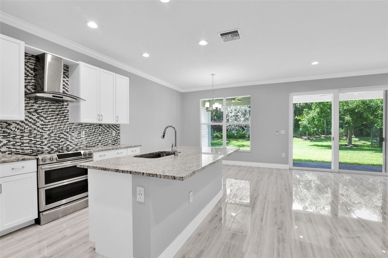 9799 Salty Bay Dr #1 - Photo 7 of 44