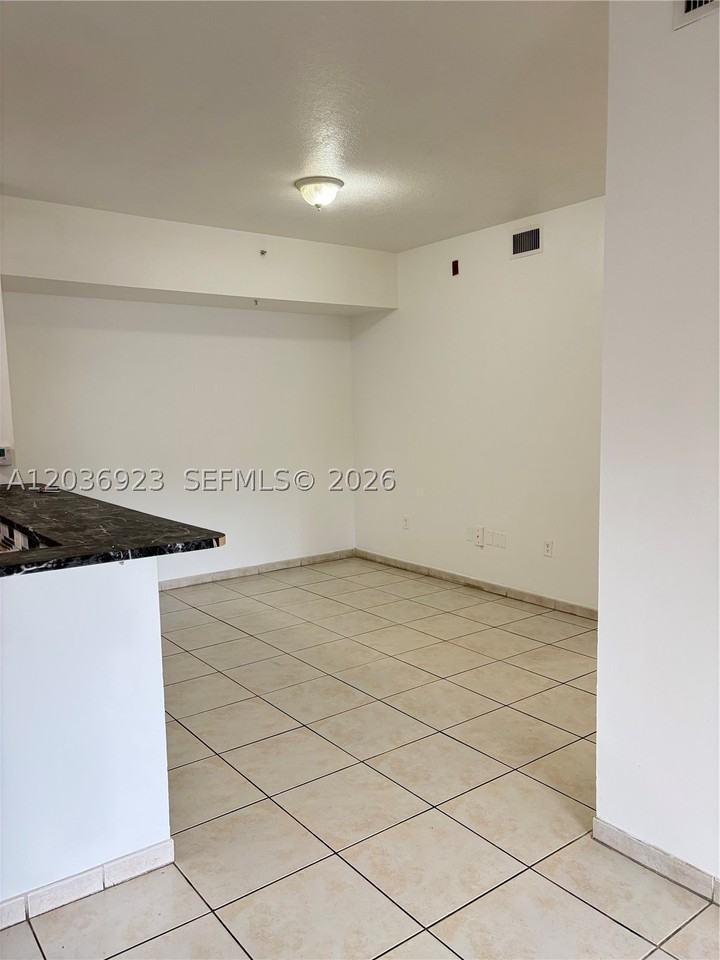 7360 Nw 114th Ave #103 - Photo 6 of 12