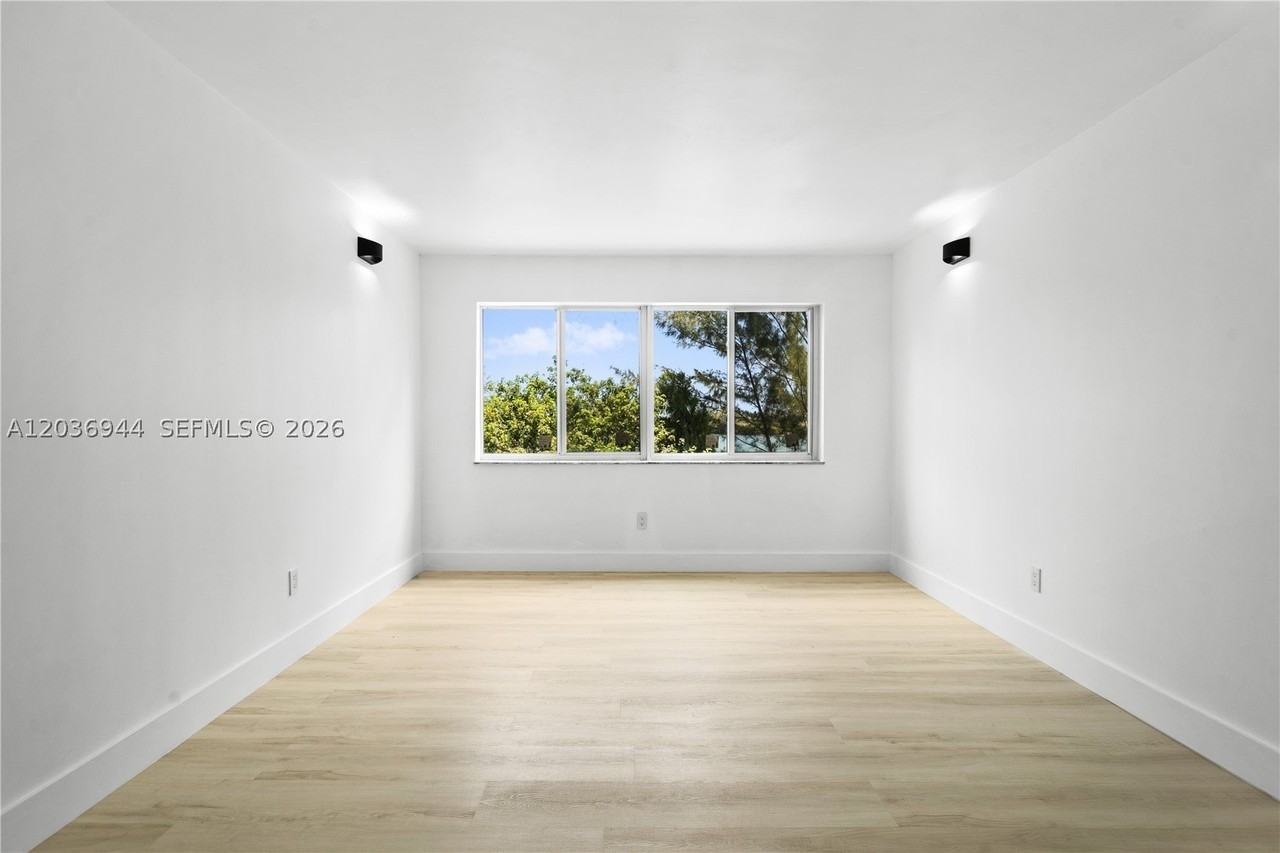 14840 Naranja Lakes Blvd #C2P - Photo 4 of 28