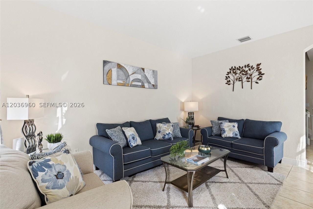 6959 Julia Gardens Dr #0 - Photo 5 of 50